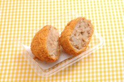 銀座牛肉コロッケ ¥200