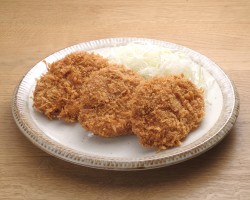 やわらかヒレかつ ¥704 やわらかヒレかつ